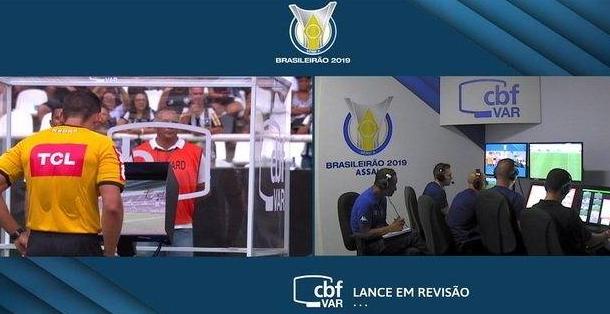 VAR deixou Ceni irritado