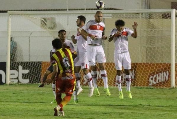 PRÉ-COPA NORDESTE: Zebrão em São Luis e CRB não consegue vencer na Bahia