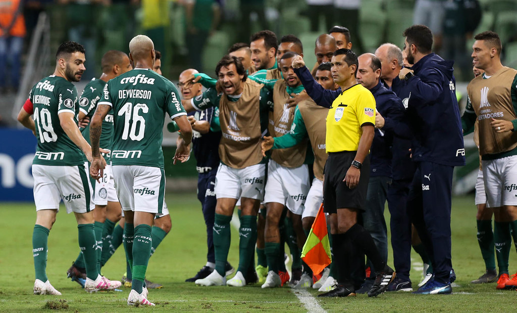 Palmeiras joga para ficar em 1º de grupo e entre melhores da Libertadores