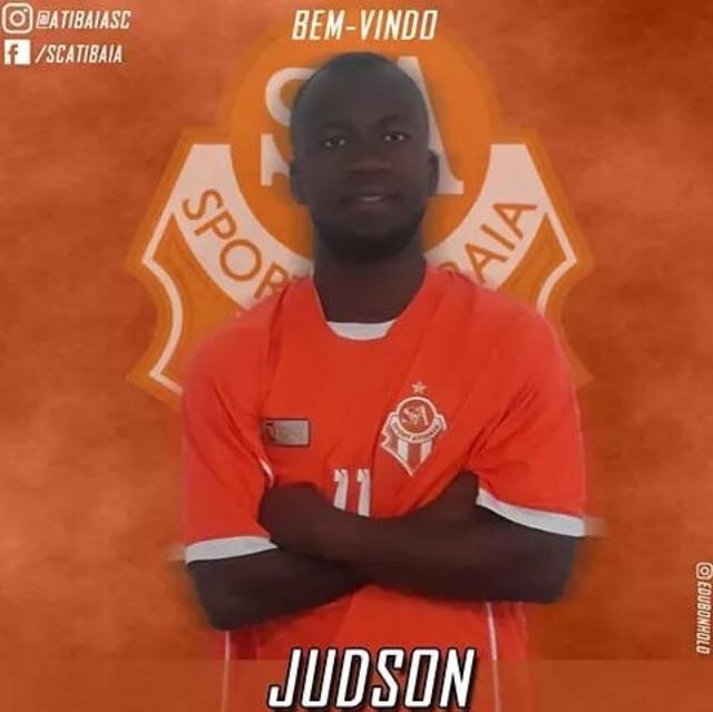 Copa Paulista: Apresentado, atacante africano fala em fazer bom trabalho no Atibaia