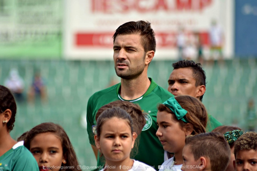 Série C: Náutico anuncia contratação de zagueiro ex-Guarani