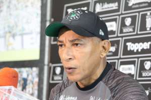 Série B: Hemerson Maria não vê o Figueirense 'preparado' para brigar pelo acesso