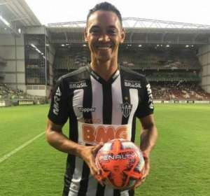 Ricardo Oliveira elogia interino do Atlético-MG e exalta: 'Ele sabe montar time'