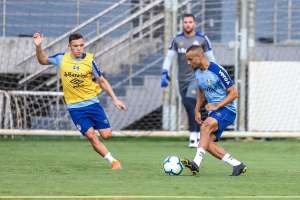 Com jogo da Copa do Brasil em nova data, Grêmio deverá ter força máxima no sábado