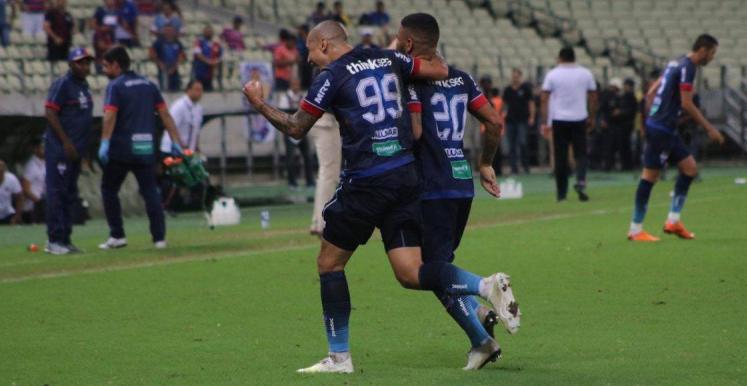 Romarinho fez um golaço e levou Fortaleza à final