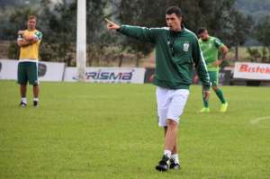 Série B: Novo treinador do América-MG planeja mudanças na estreia