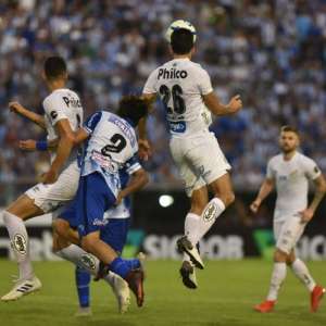 Com Nilton regularizado, CSA quer manter 'padrão de jogo' contra o Avaí