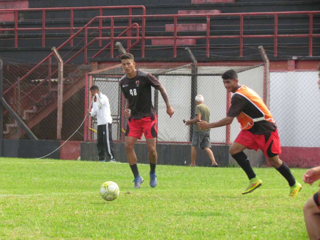 Flamengo e Inter de Bebedouro querem dormir na liderança  (Foto: Cláudio Herrera/Flamengo Guarulhos) 