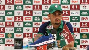 Luciano diz que Fluminense ganhou confiança e respeito após virada sobre o Grêmio
