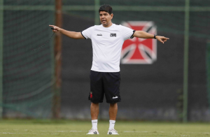 Sidão comemora chegada de Luxemburgo ao Vasco: 'Vai agregar muito'