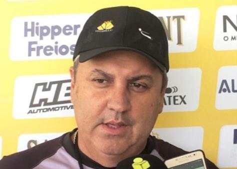 Kleina ainda sem vencer no Tigre