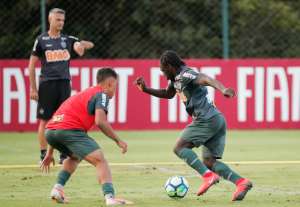 Atlético-MG tem retornos de gringos para jogo contra o Palmeiras