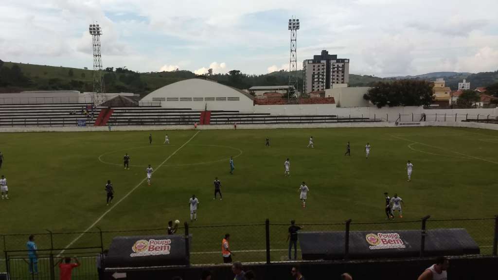 São José e Amparo ficam no empate por 3 a 3 (Foto: Vitor Vilas Boas / Divulgação São José Esporte Clube)