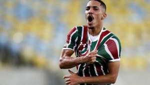 Gilberto lamenta nova derrota, mas pede apoio à torcida do Fluminense