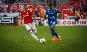 Técnico do Cruzeiro reconhece erros, mas avisa: 'Vamos corrigir tudo isso'