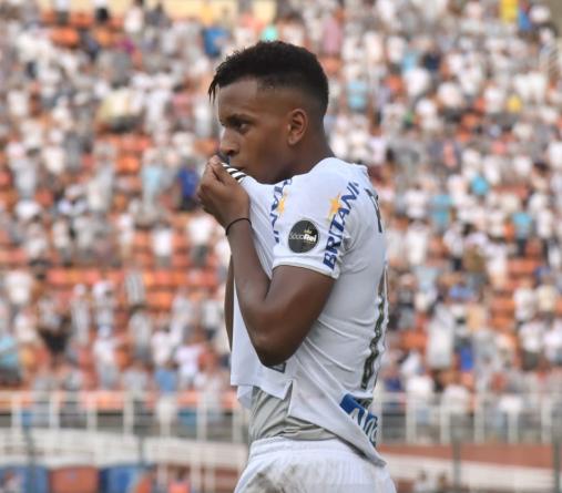 Sampaoli pede mais jogos na Vila Belmiro, mas renda no Pacaembu anima o Santos