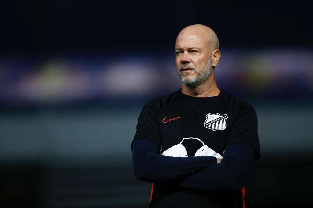 Antônio Carlos Zago foi eleito o melhor treinador da terceira rodada da Série B