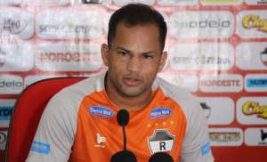 Série D: Lateral consegue liberação do Central-PE e pode estrear pelo River-PI