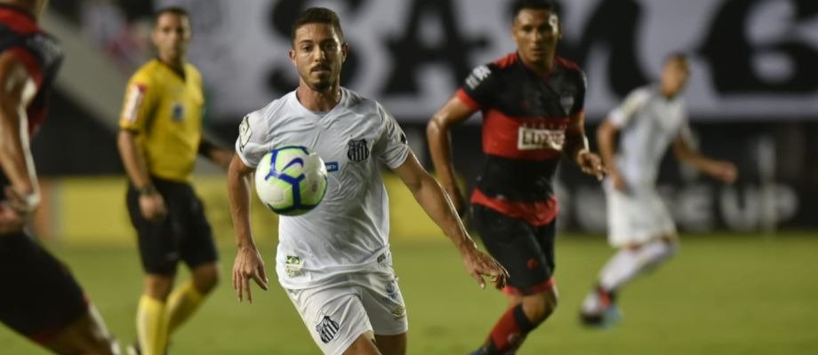 Copa do Brasil: Meia promete Santos ofensivo: ‘O 1º jogo pode definir bastante’