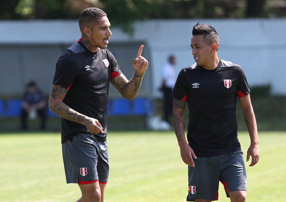 Gareca anuncia pré-lista do Peru para Copa América com Guerrero, Cueva e Trauco