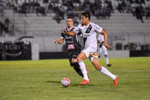 Série B: Reginaldo sente desconforto na coxa e deve desfalcar Ponte Preta