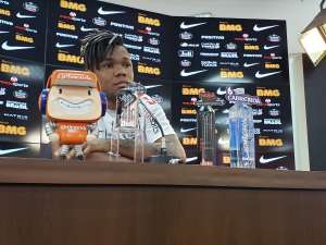 Apresentado no Corinthians, Matheus Jesus rechaça comparação com Paulinho