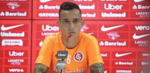 Iago desfalcará Inter, mas festeja 'sonho' realizado com convocação