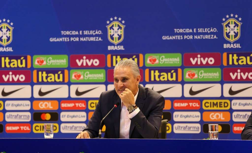 Tite evita falar sobre conduta de Neymar: 'Vou ter uma conversa com ele'