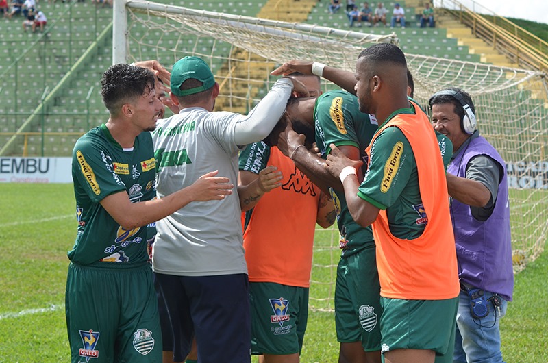 SEGUNDONA: Fernandópolis e Francana defendem liderança no domingo