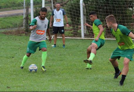Série D: Maringá recebe a Ferroviária com promoção para as mães