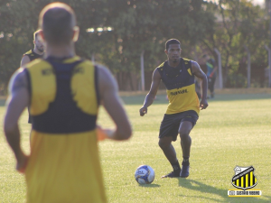 Série D: Moisés Egert mantém otimista por vitória do Novorizontino, mas faz alerta ao time