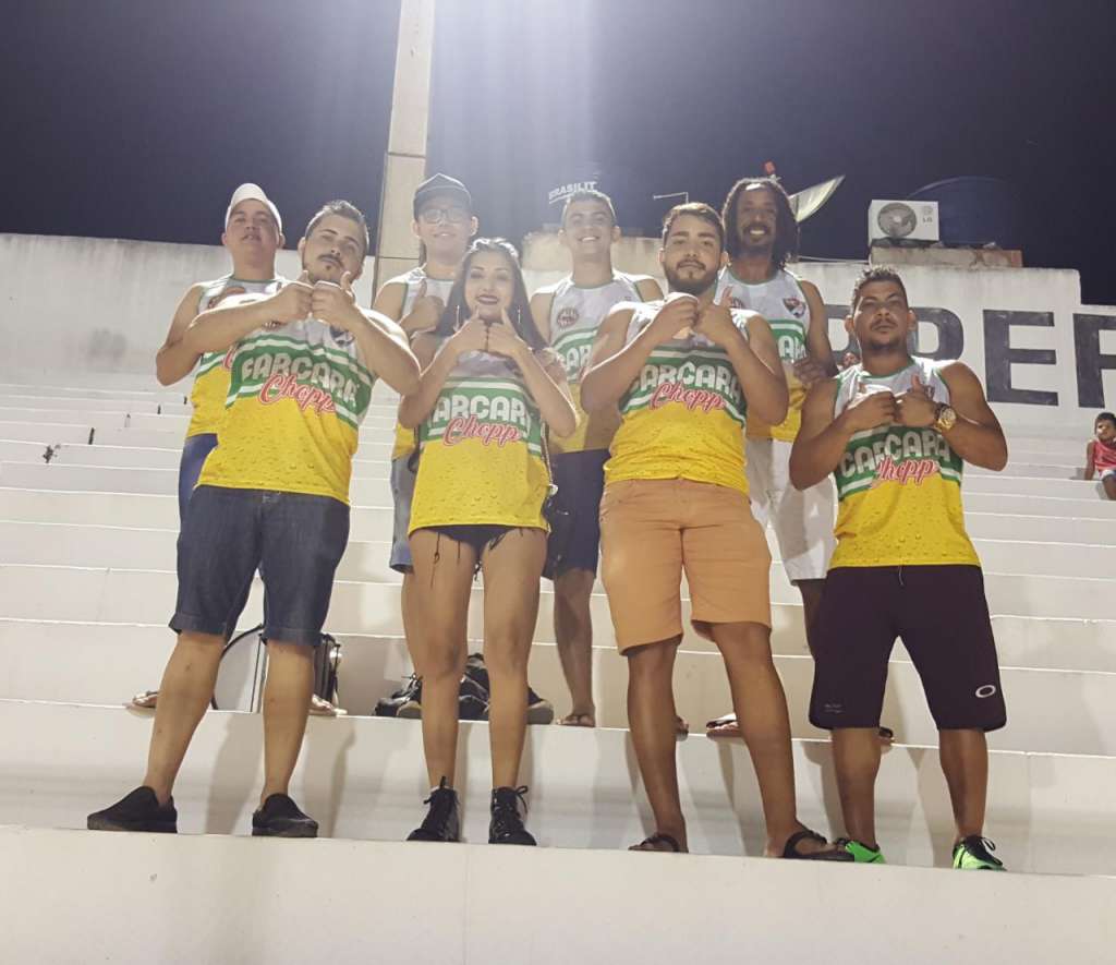 A torcida presente no Salgueirão ficou feliz com o jogo e com a vitória dos mandantes (Foto: Érika Nascimento/Reprodução CarcaráNet no Twitter) - Érika Nascimento/Reprodução CarcaráNet