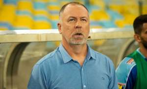 Após goleada no Rio, Mano assume a responsabilidade pelo mau momento do Cruzeiro