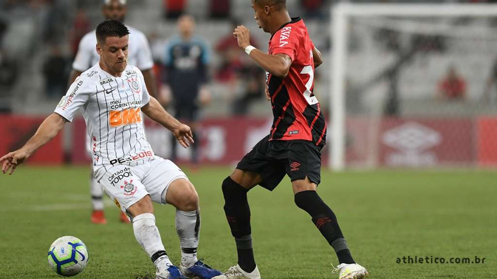  O Timão subiu bem na tabela e está na oitava colocação. (Foto: Divulgação)