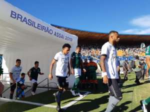 Barroca lamenta derrota e fala em dar confiança aos jogadores do Botafogo