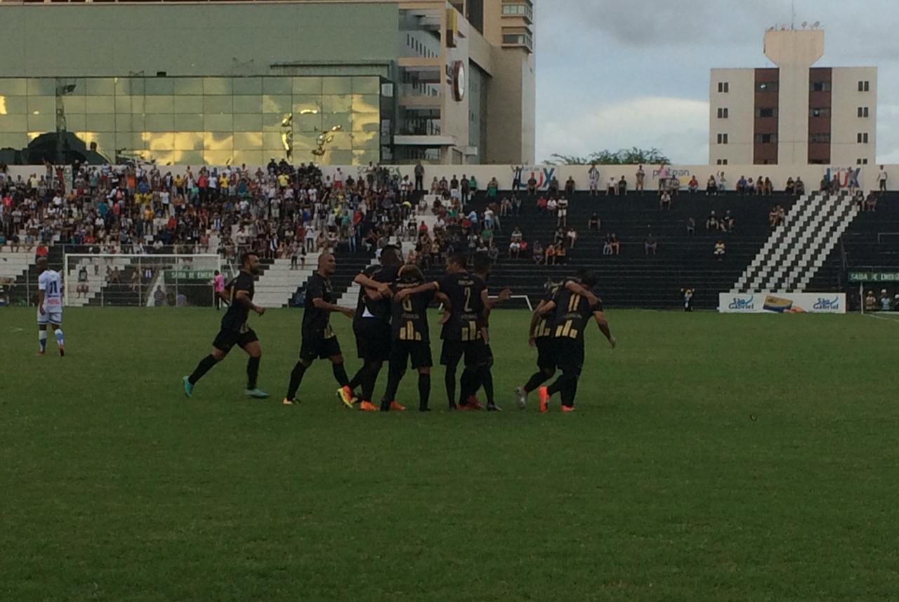 Central-PE 2 x 0 Altos-PI – Em jogo de entrevista polêmica, Patativa despacha Jacaré