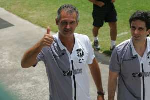 Em negociação, dirigente do Santa Cruz revela acerto de Lisca com o Vitória