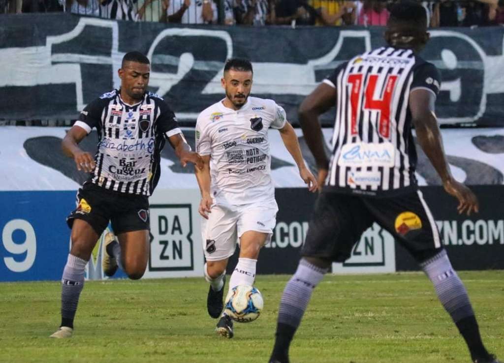 Comandada por técnico de time líder, Seleção FI da 5ª rodada da Série C vem no 4-3-3 Comandada por técnico de time líder, Seleção FI da 5ª rodada da Série C vem no 4-3-3