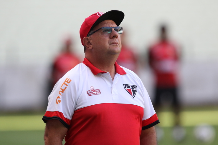 A equipe é comandada por Marcelo Vilar, técnico do Ferrão A equipe é comandada por Marcelo Vilar, técnico do Ferrão