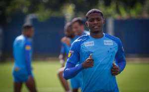 Orejuela passará por cirurgia, preocupa Cruzeiro e vira baixa na Copa América