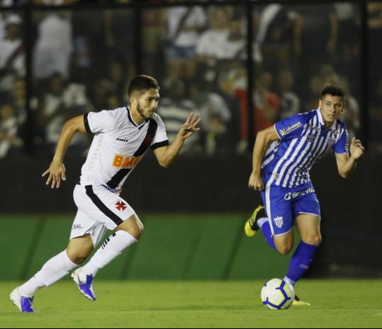 Geninho elogia atuação no Rio e Avaí aposta em ‘juventude’ no ataque