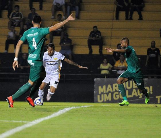 Vinícius Eutrópio critica aproveitamento do Guarani: 