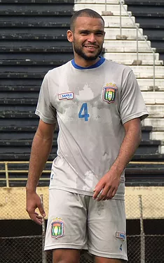 Série D: Artilheiro no Comercial, Gleyson comemora primeiro gol pelo São Caetano