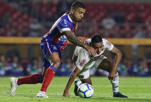 Técnico lamenta baixas no elenco do São Paulo e elogia atuação contra o Bahia