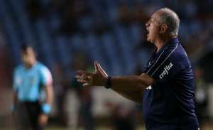 Felipão minimiza problema de Ricardo Goulart e prevê retorno após Copa América