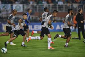 Aguilar nega desequilíbrio, mas admite dificuldade do Santos em desvantagem