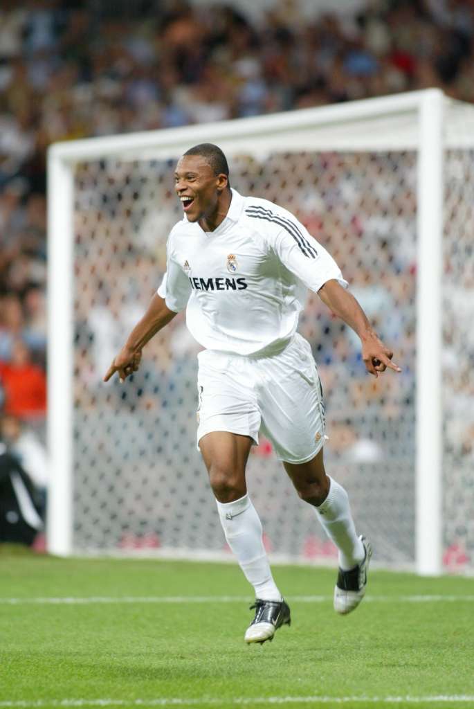 Julio Baptista começou a carreira no São Paulo, em 2000. (Foto: Divulgação)