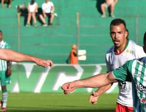Série C: Lateral é dispensado pelo Boa Esporte três dias após estreia