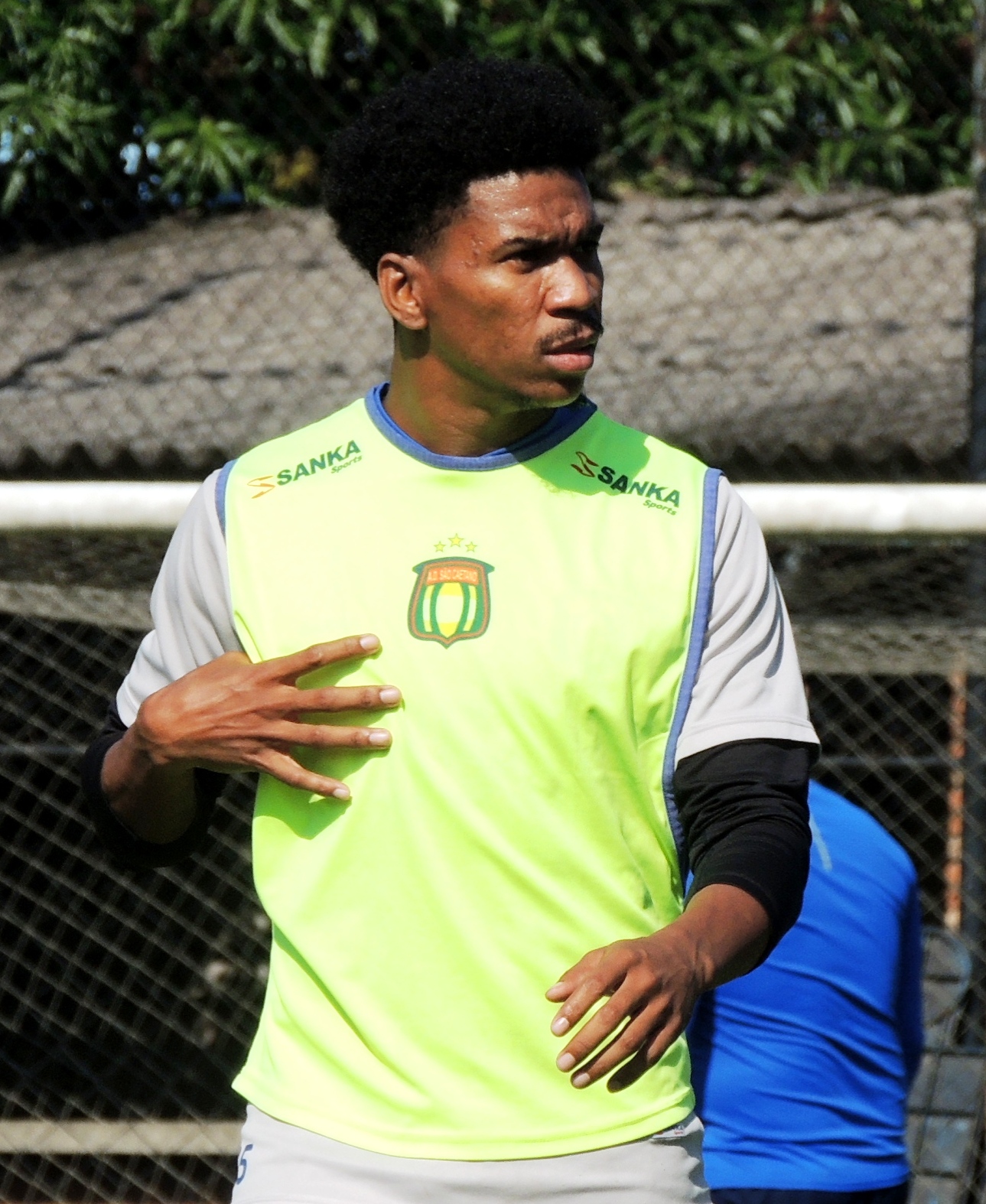 Série D: Meia comemora gol e pede para que São Caetano mantenha ritmo