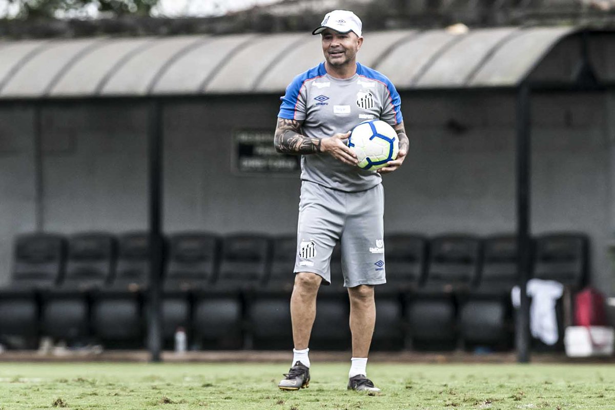 Com dificuldade em desvantagem, Santos só conseguiu 2 viradas em 10 jogos no ano